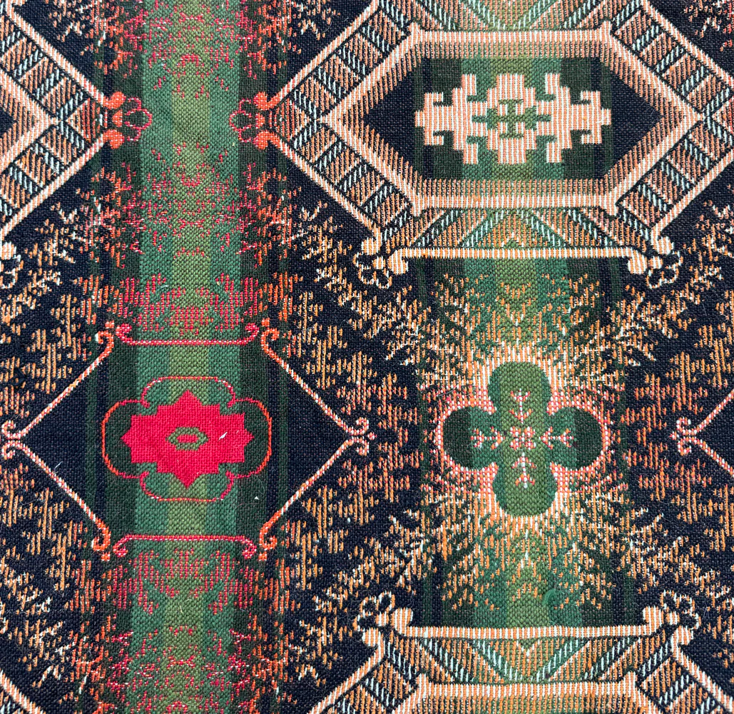 14' x 15' Antique American Loom Woven Wool Rug - Image 2