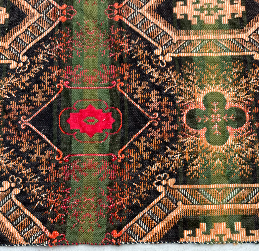 14' x 15' Antique American Loom Woven Wool Rug - Image 4