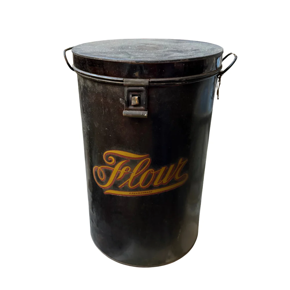 19th-century American Flour Tin Container - Image 2