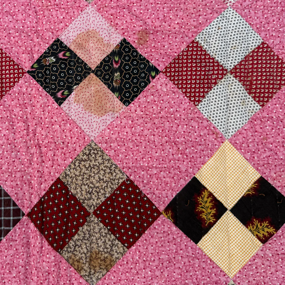 19th-century American Hand-Stitched Quilt #2 - Image 4