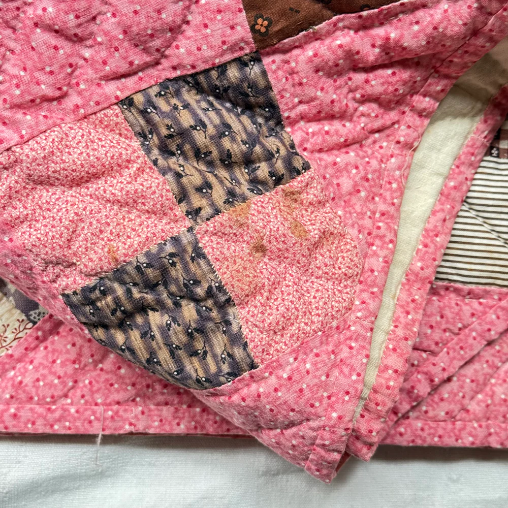 19th-century American Hand-Stitched Quilt #2 - Image 8