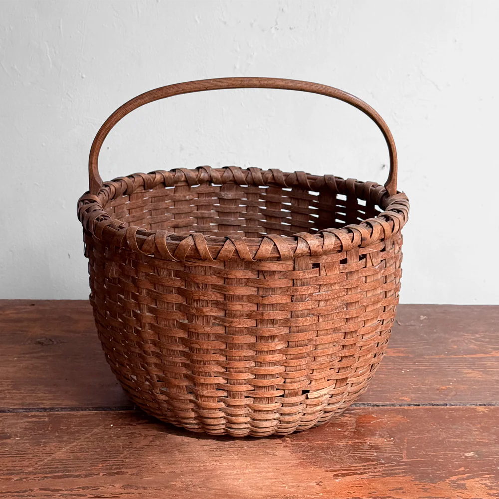 19th-century American Hand-Woven Splint Ash Basket - Image 2