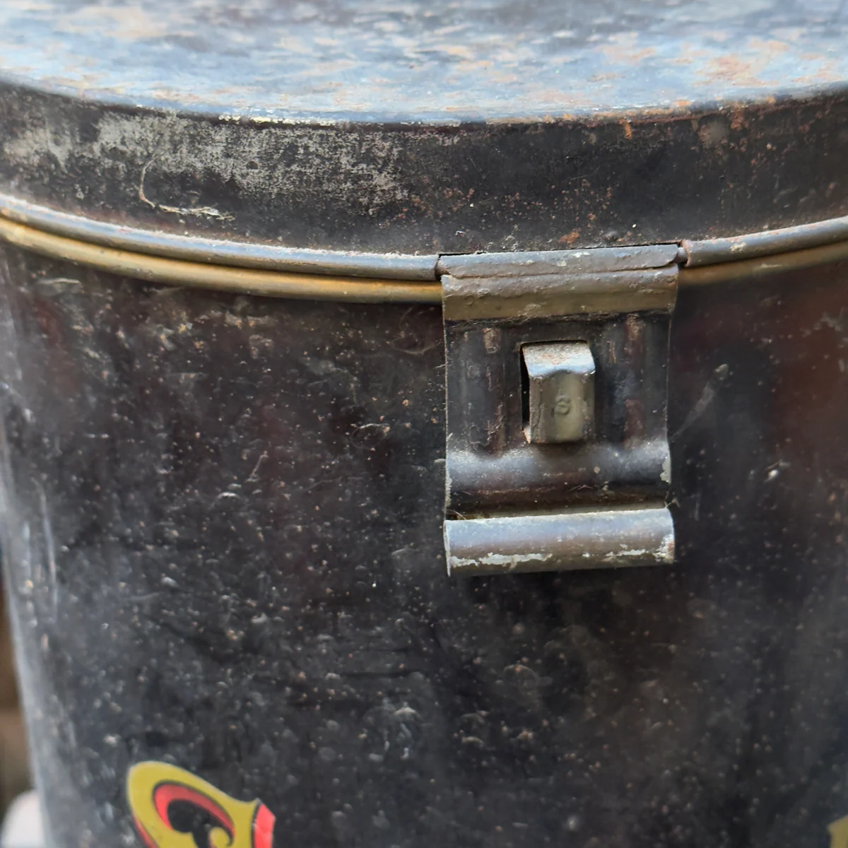 19th-century American Sugar Tin Container - Image 3