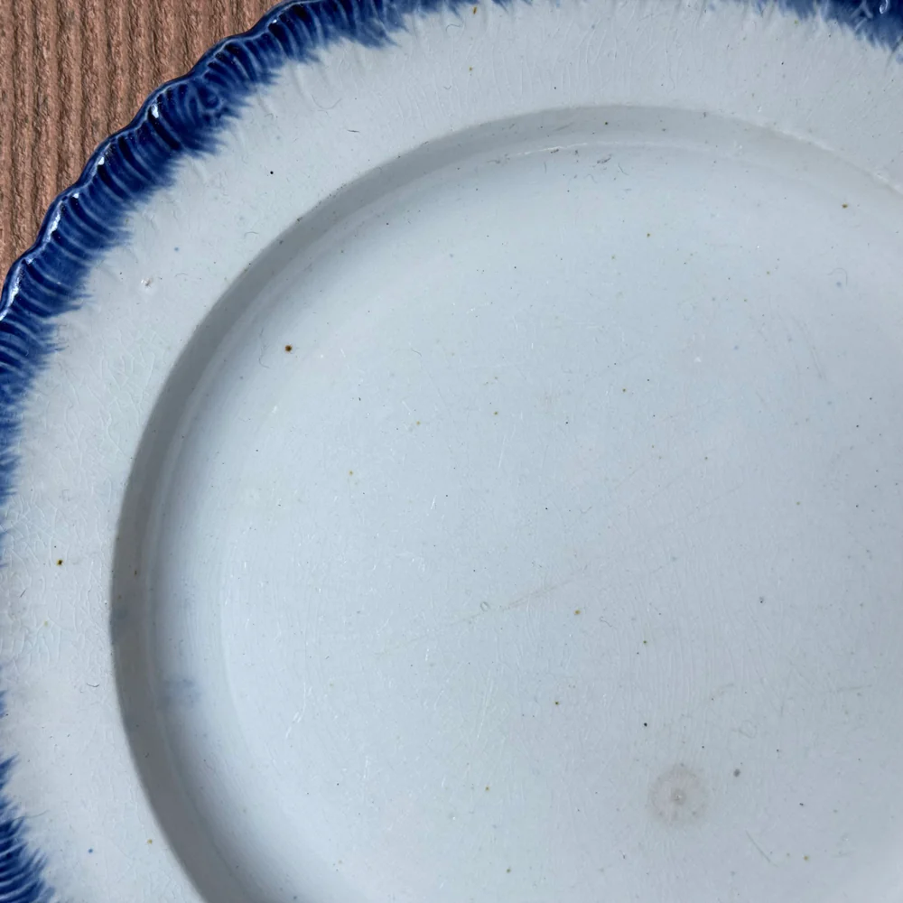 19th-century Blue Feather Edge Ironstone Plate (H) - Image 5