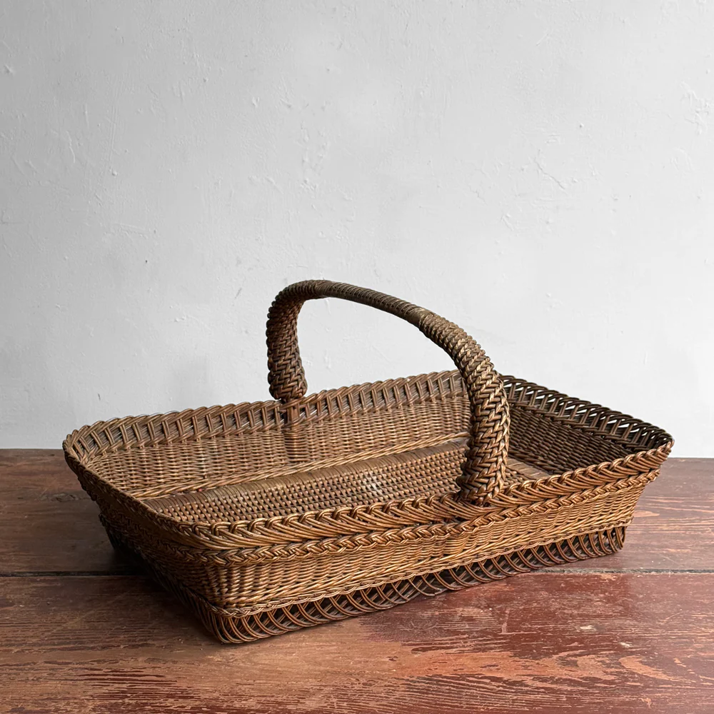 19th-century French Wicker Gathering Basket - Image 3
