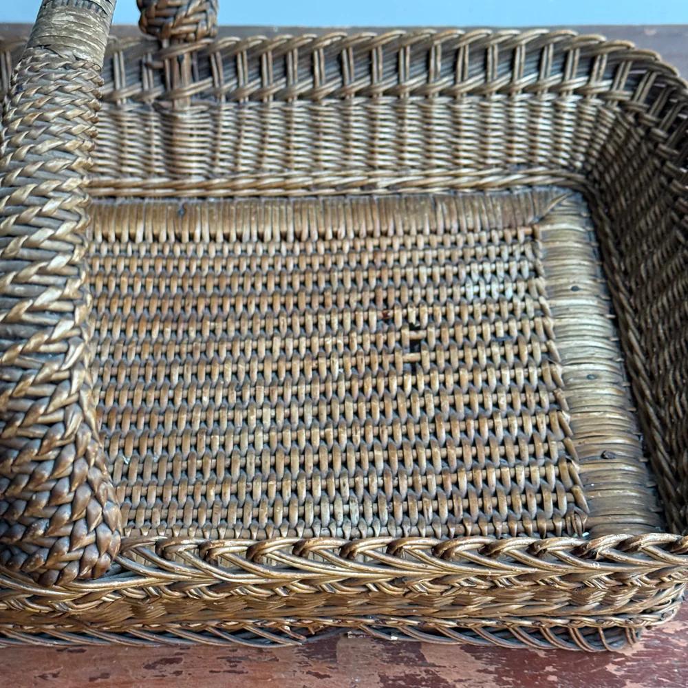 19th-century French Wicker Gathering Basket - Image 5