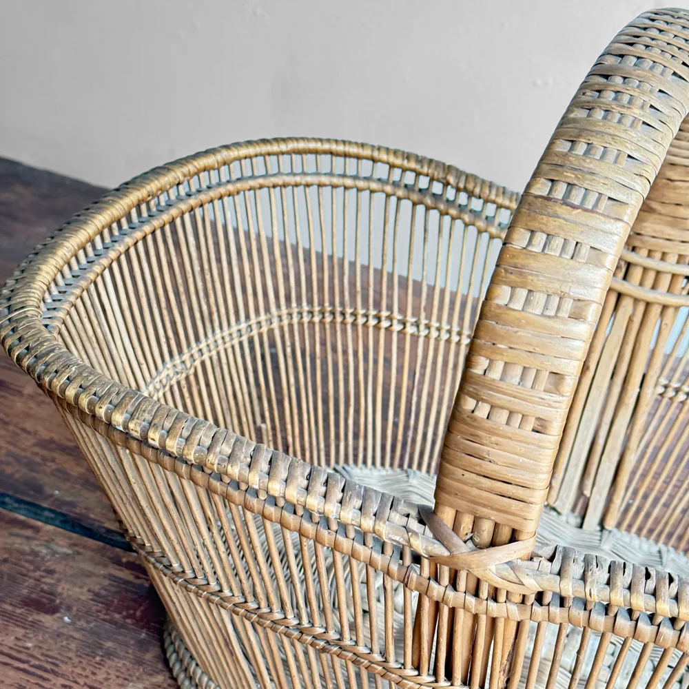 19th-century French Wicker Gathering Basket - Image 4