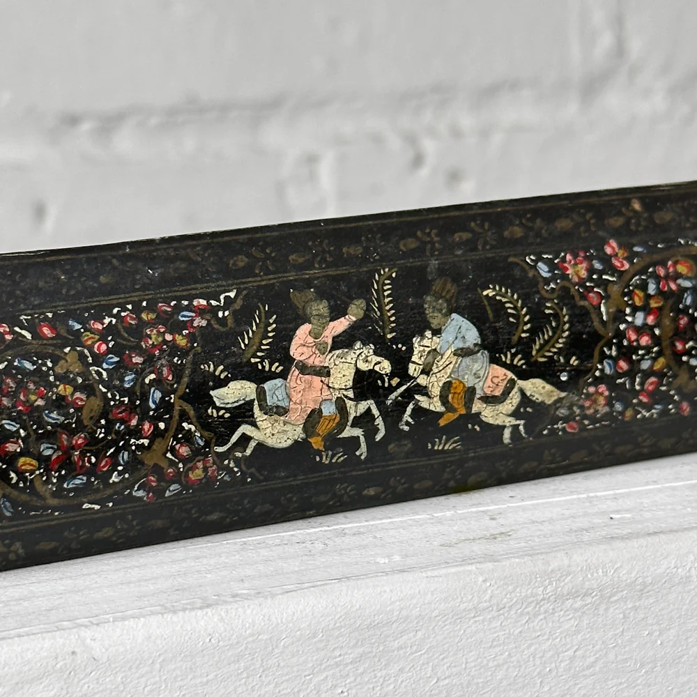 19th-century Persian Lacquered Qalamdan Pen Box with Horse Motif - Image 6