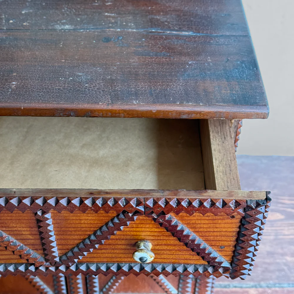 20th-century Tall Folk Dresser - Image 6