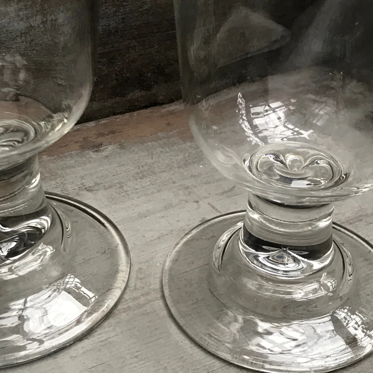 Simple Large Wine Glass - Image 4