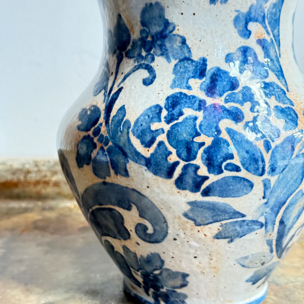Amanda Moffat Medium Curvy Vase (#10) - Image 3