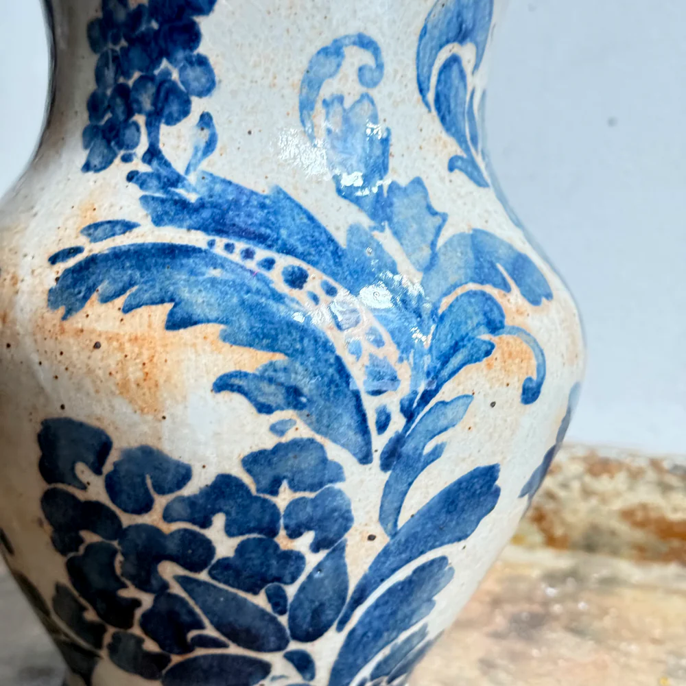 Amanda Moffat Medium Curvy Vase (#10) - Image 5