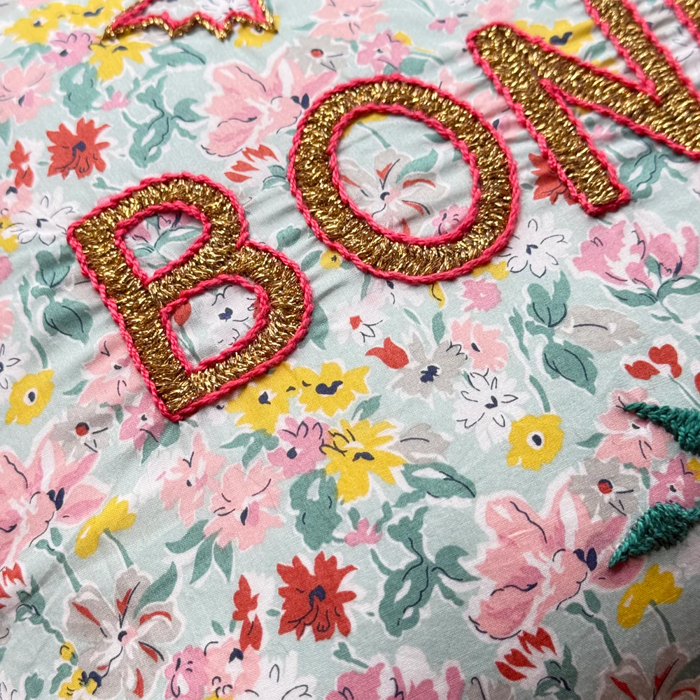 "Bonheur" Embroidered Cushion (26-10) - Image 2