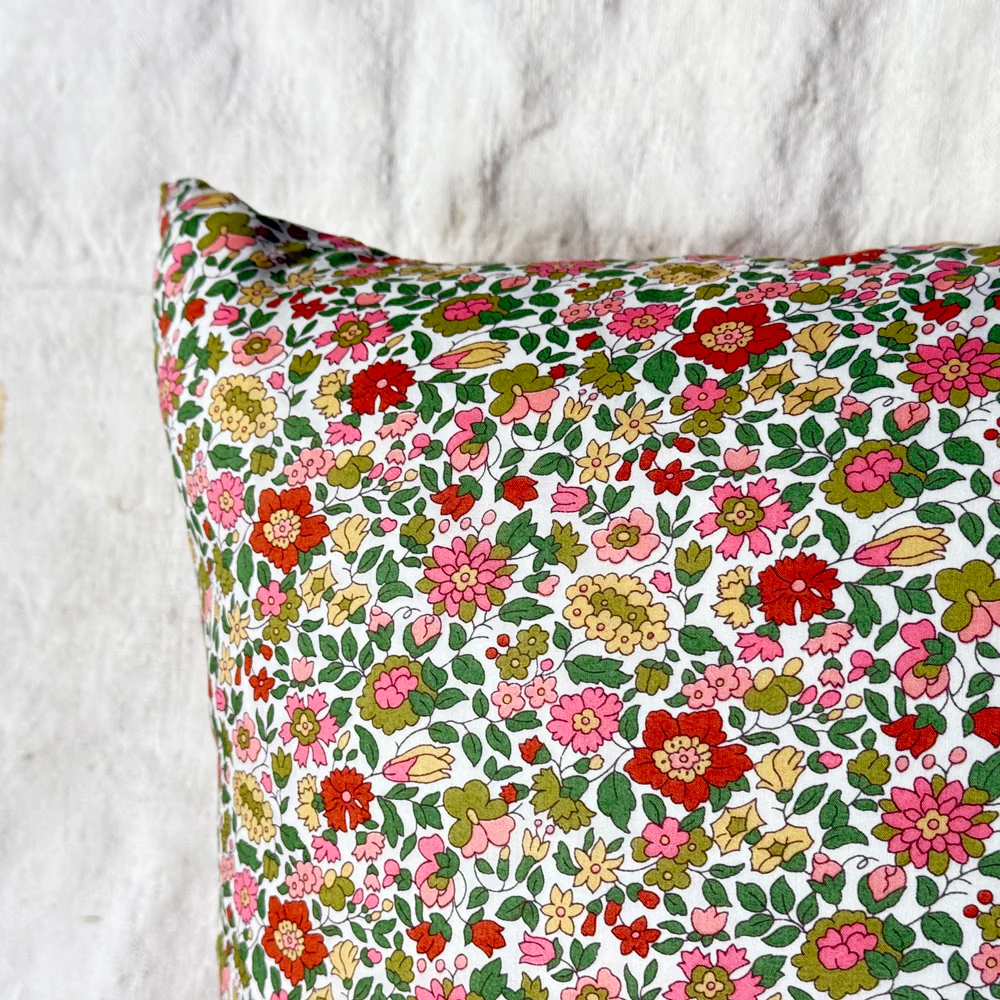 "Amour" Embroidered Cushion (CS 09-03) - Image 4