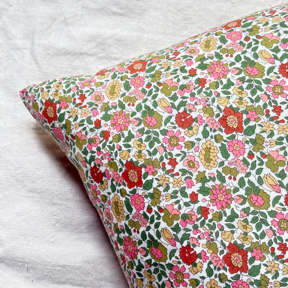 "Amour" Embroidered Cushion (CS 09-12) - Image 4
