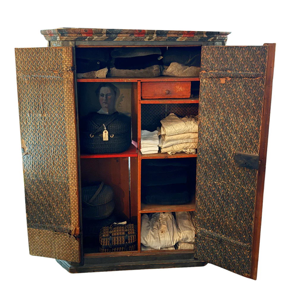 Early 19th-century Austrian Tyrolean Folk Art Cabinet - Image 2