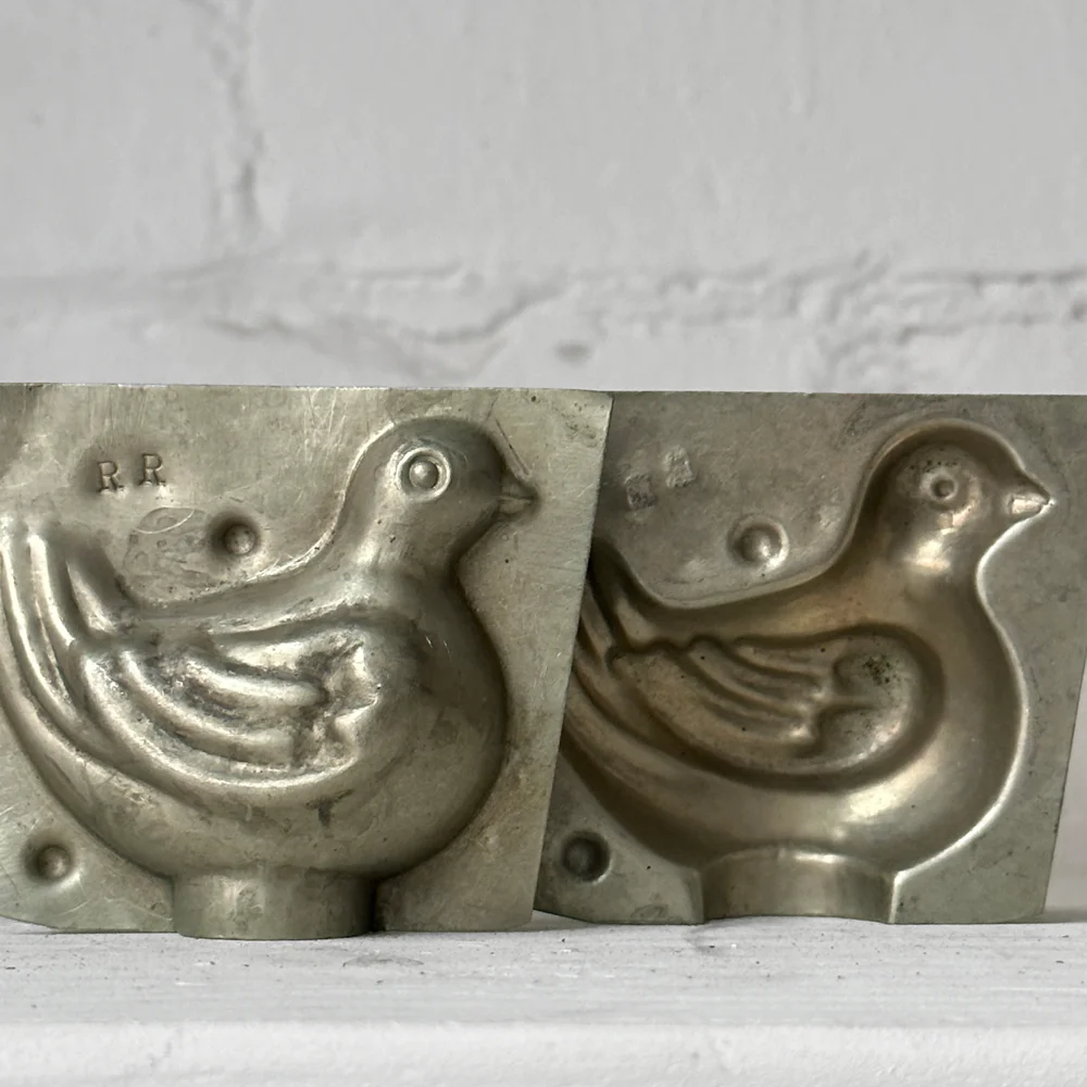Antique Chocolate Bird Tin Mold (#29) - Image 3
