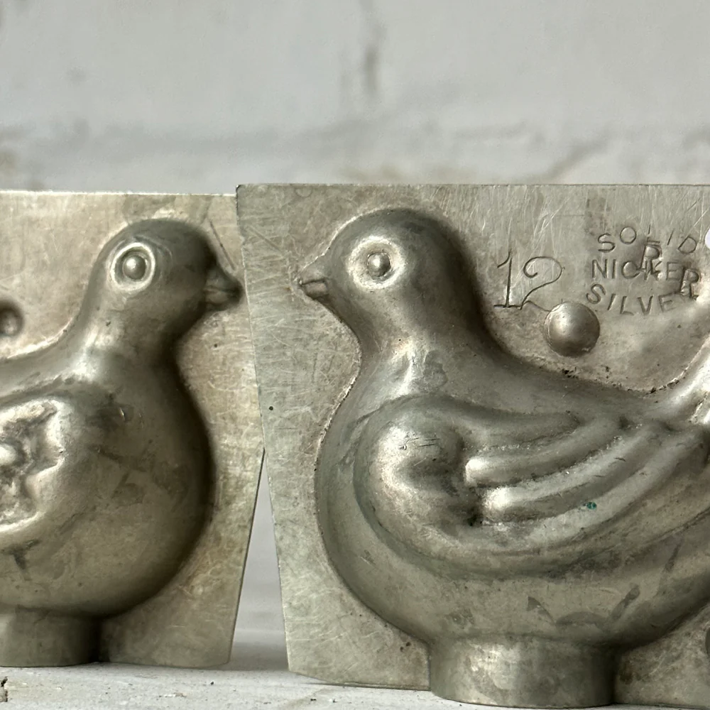 Antique Chocolate Bird Tin Mold (#29) - Image 5