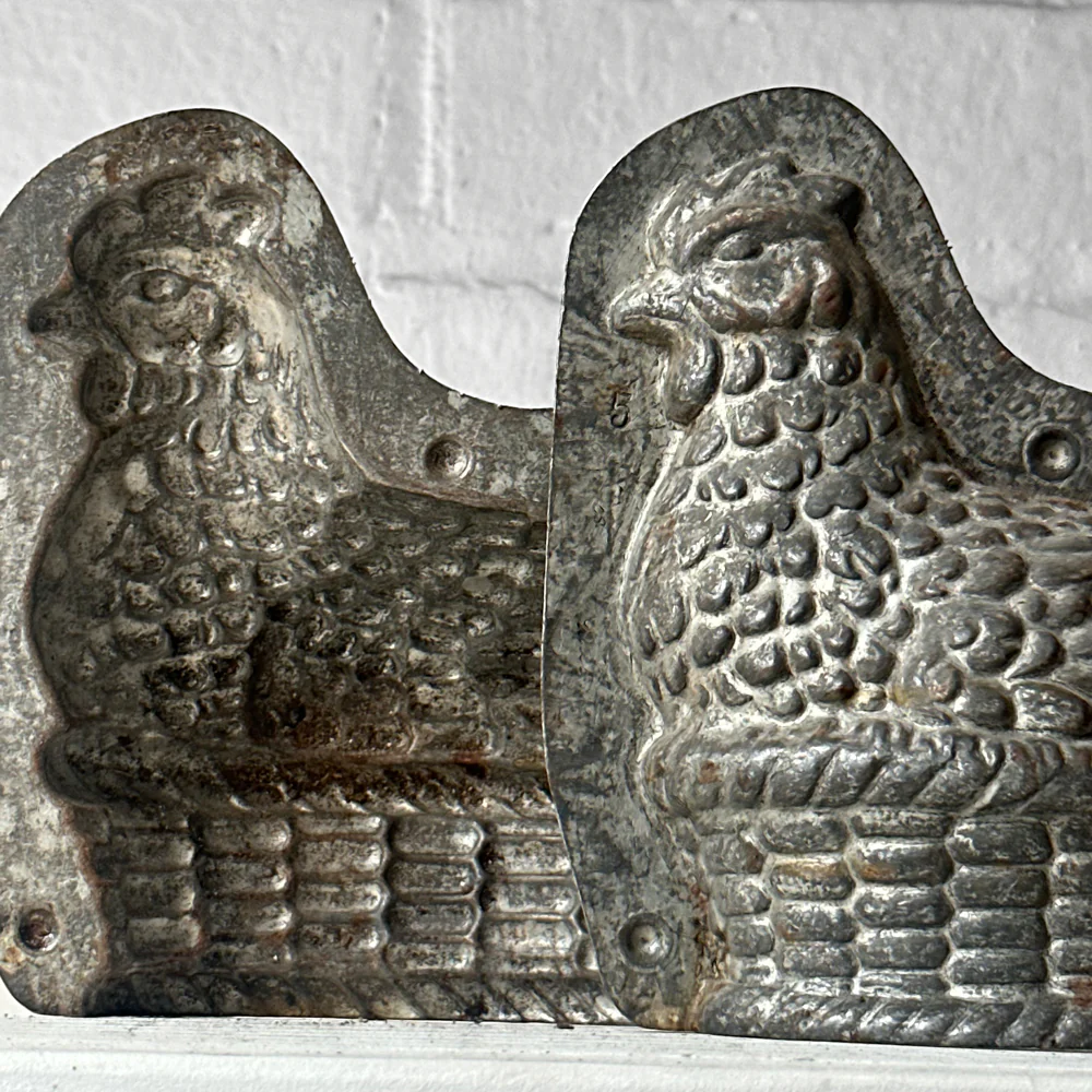 Antique Chocolate Hen Tin Mold (#48) - Image 4
