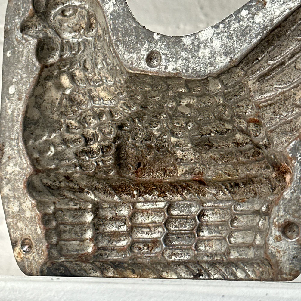 Antique Chocolate Hen Tin Mold (#48) - Image 7