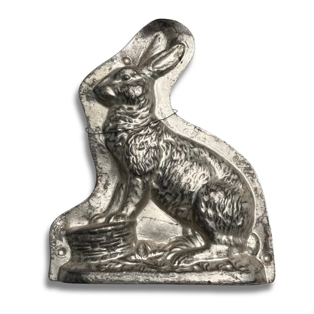 Antique Chocolate Rabbit Mold (#100) - Image 2