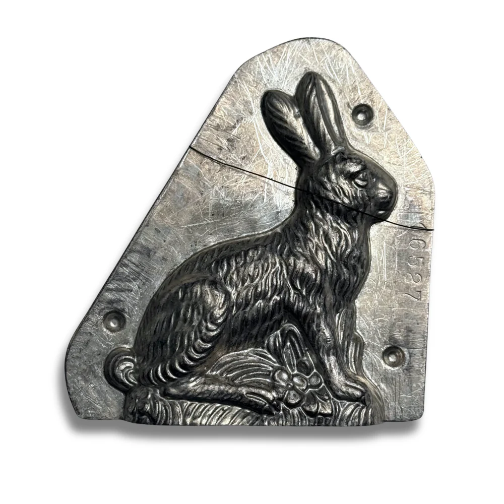 Antique Chocolate Rabbit Mold (#90) - Image 2
