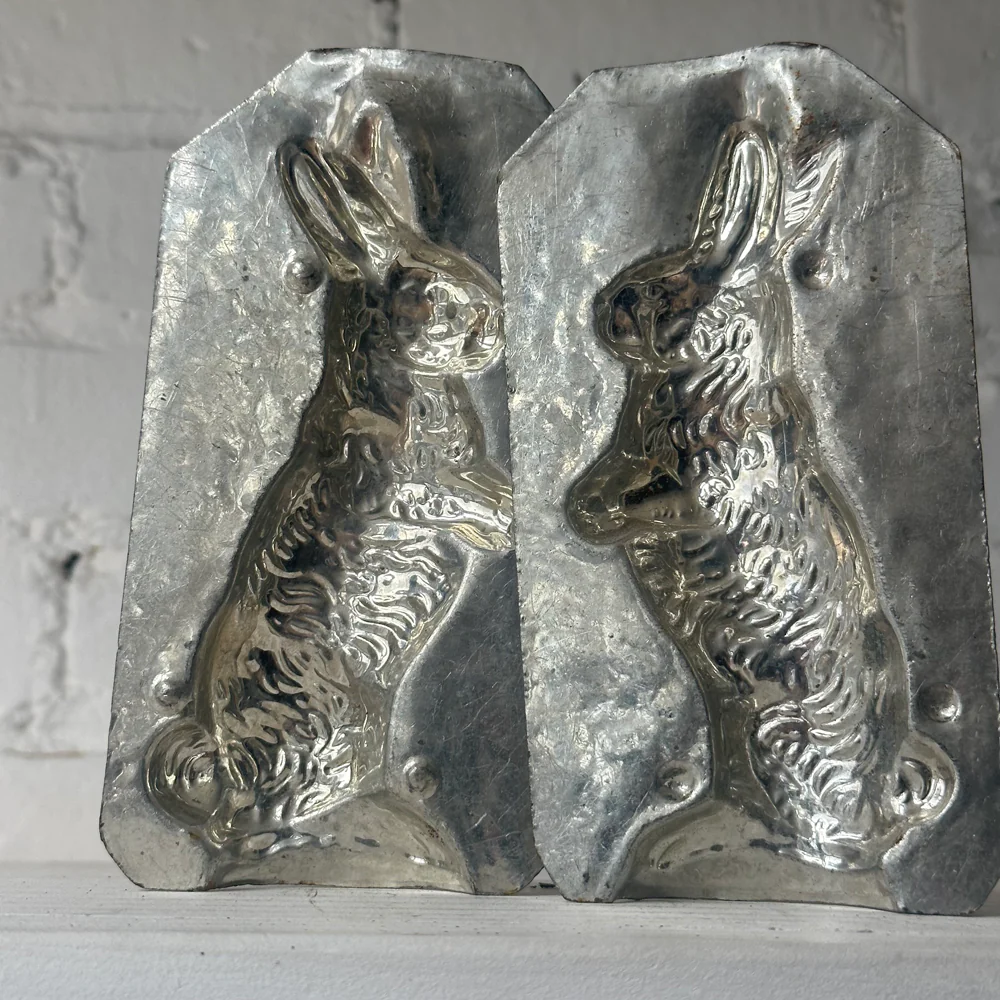 Antique Chocolate Rabbit Tin Mold (#43) - Image 4