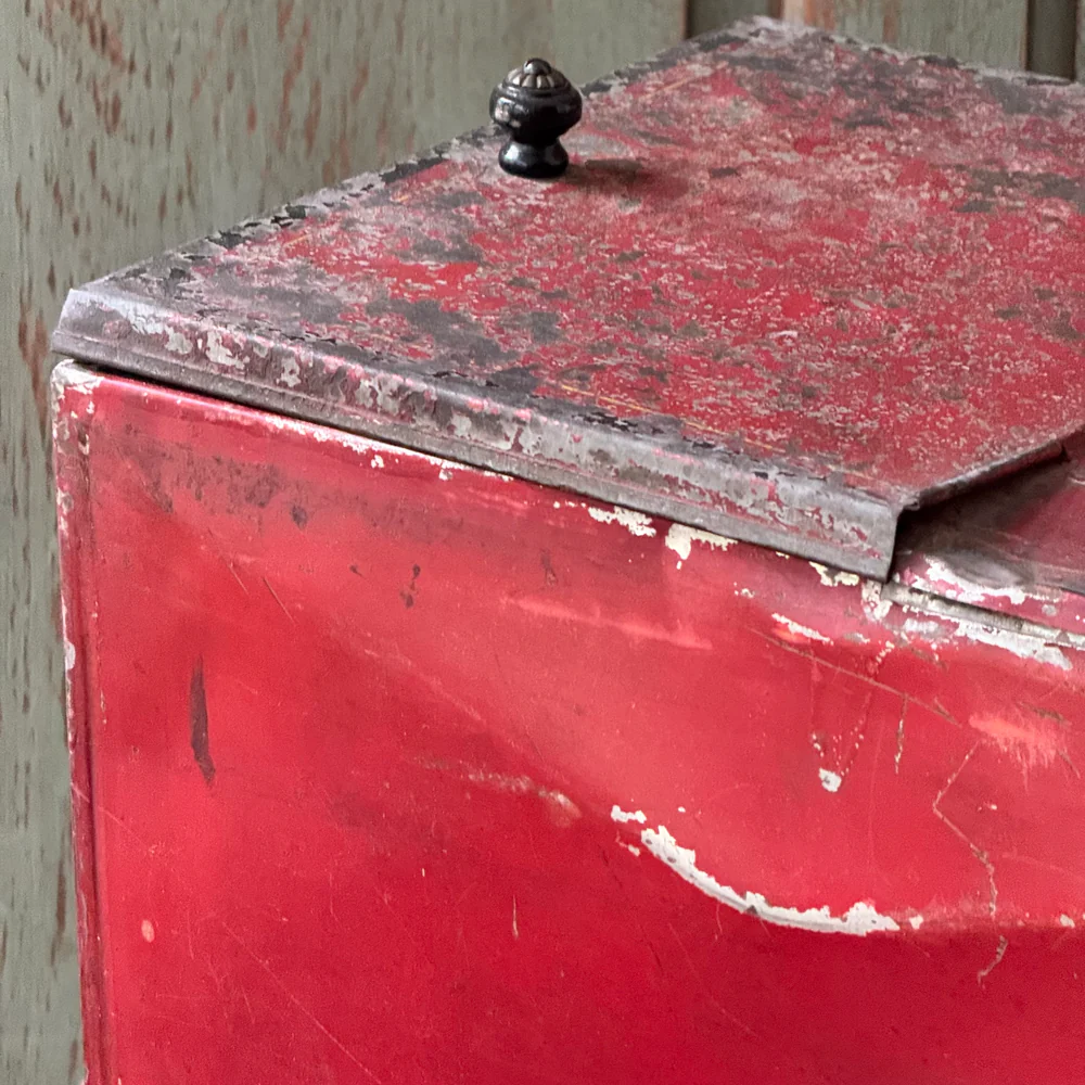 Antique “Rio” Tin Container - Image 5