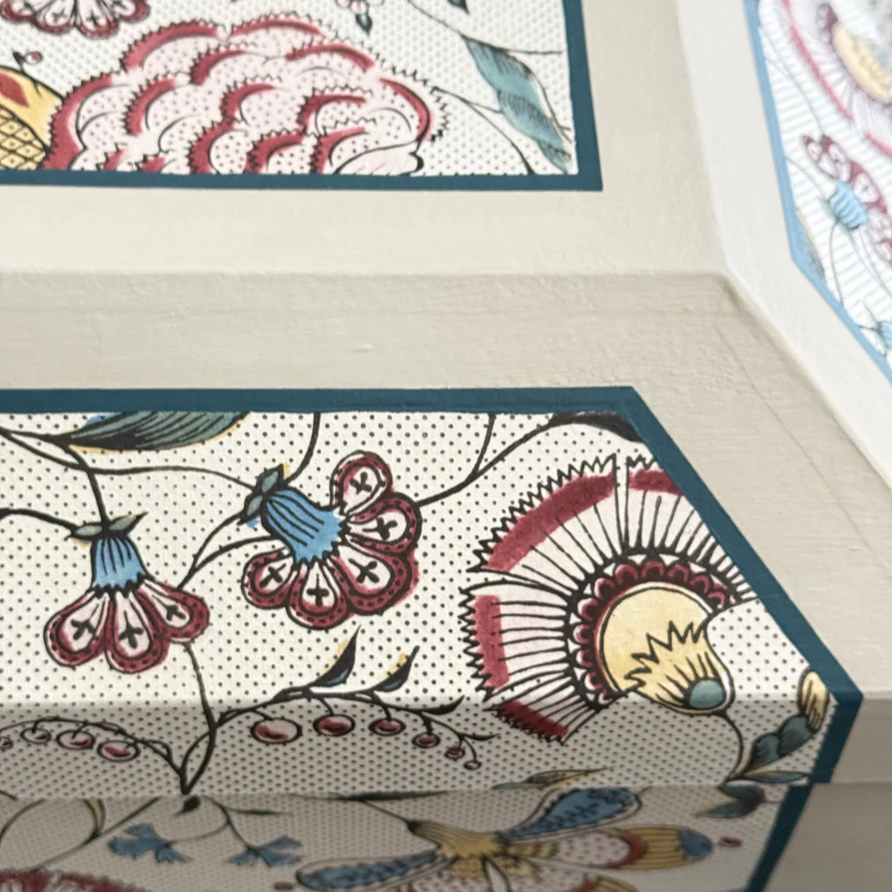 Antoinette Poisson Large Wedding Box in "Jaipur Colors" No. 57A - Image 6