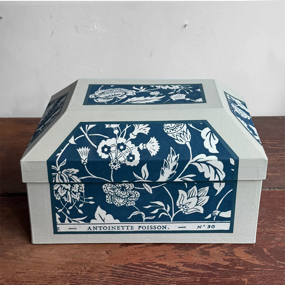 Antoinette Poisson Medium and Large Wedding Boxes in "Indienne Indigo" No. 30C - Image 2