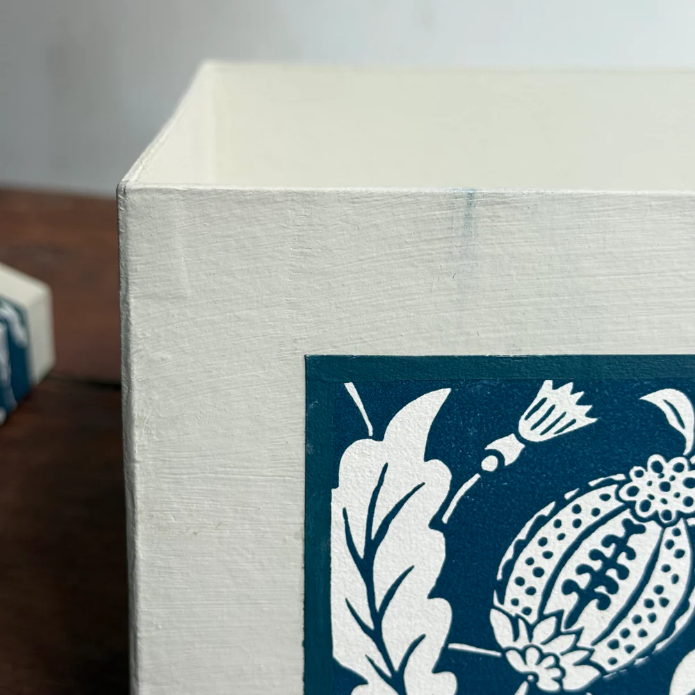 Antoinette Poisson Medium and Large Wedding Boxes in "Indienne Indigo" No. 30C - Image 3