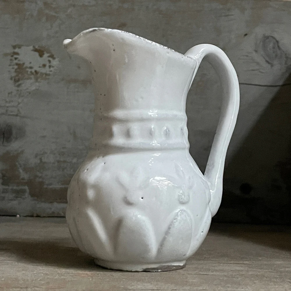 Aphrodite Vase - Image 2