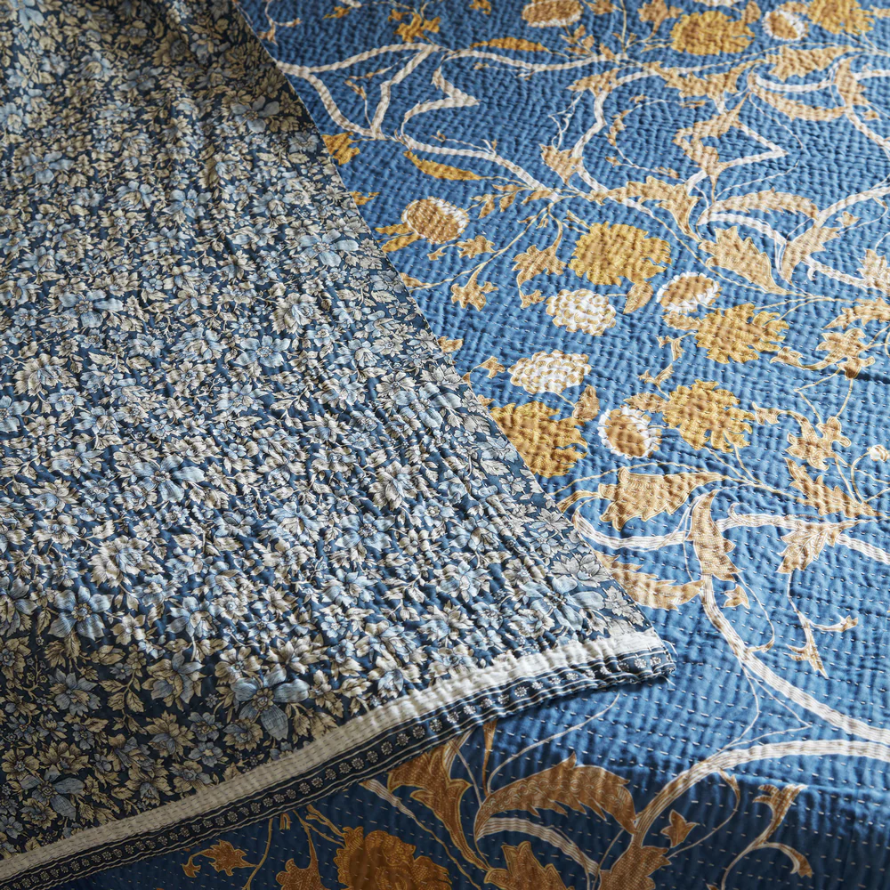"Canopy " King Bedcover - Image 2