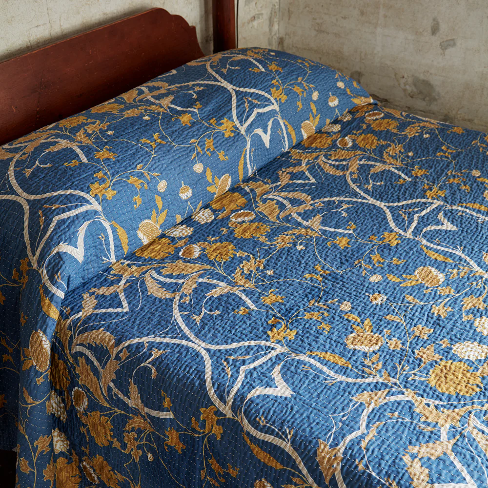 "Canopy " King Bedcover - Image 4