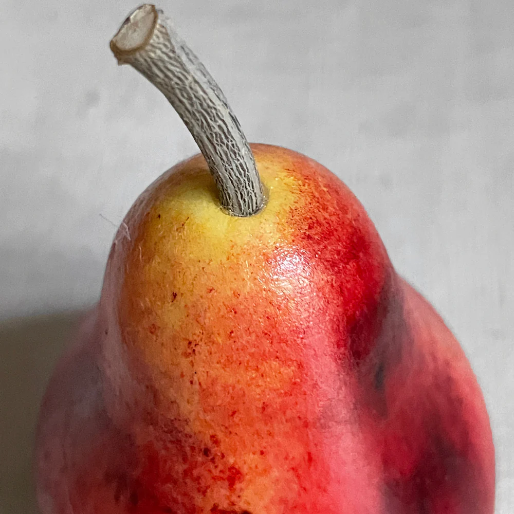 Carrara Marble Red Curved Pear - Image 2