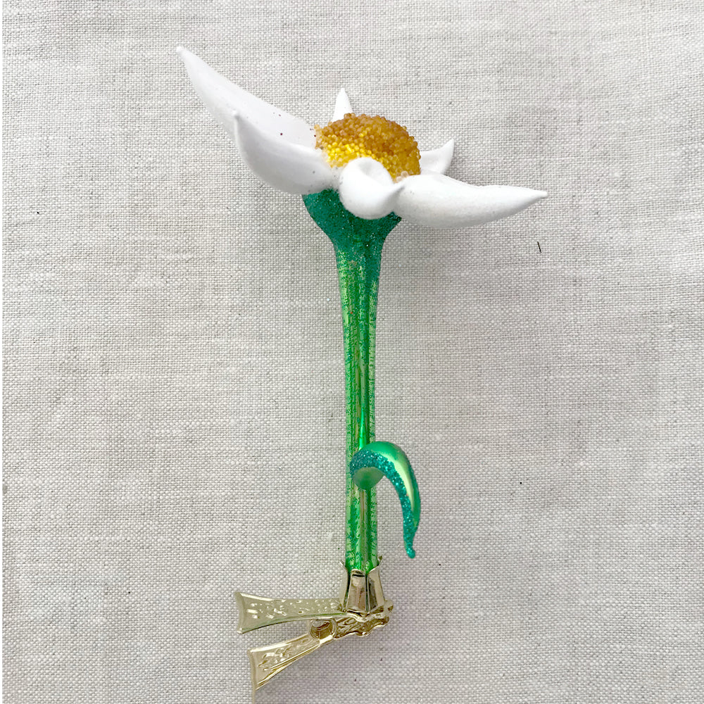 Daisy Clip-On Ornament - Image 2