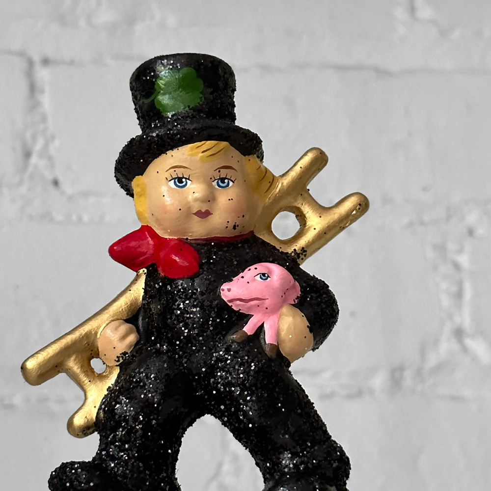 Glitter Chimney Sweeper w Clover Leaf - Image 2