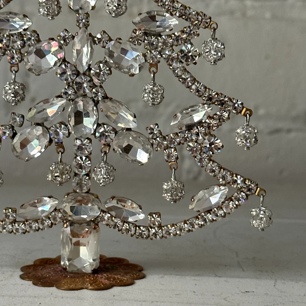 Crystal Jeweled Tree in Clear with Moving Baubles - Image 3