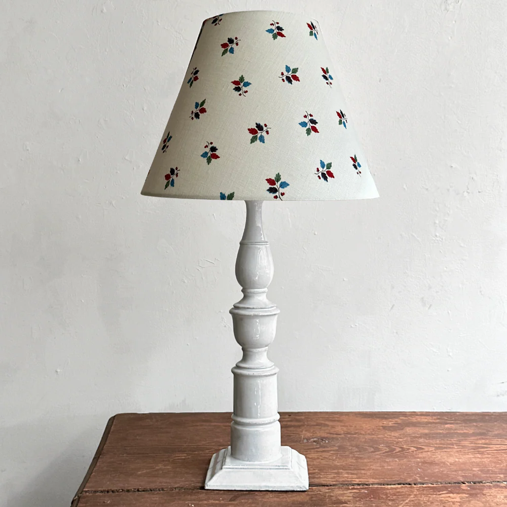 Custom Décors Barbares Lampshade in Feuilles Nina - Image 2