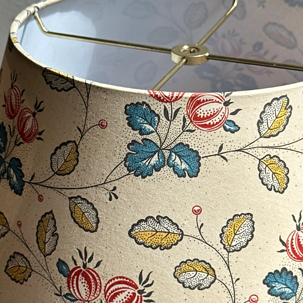 Custom Décors Barbares Lampshade in Les Grosseilles Red & Blue - Image 7