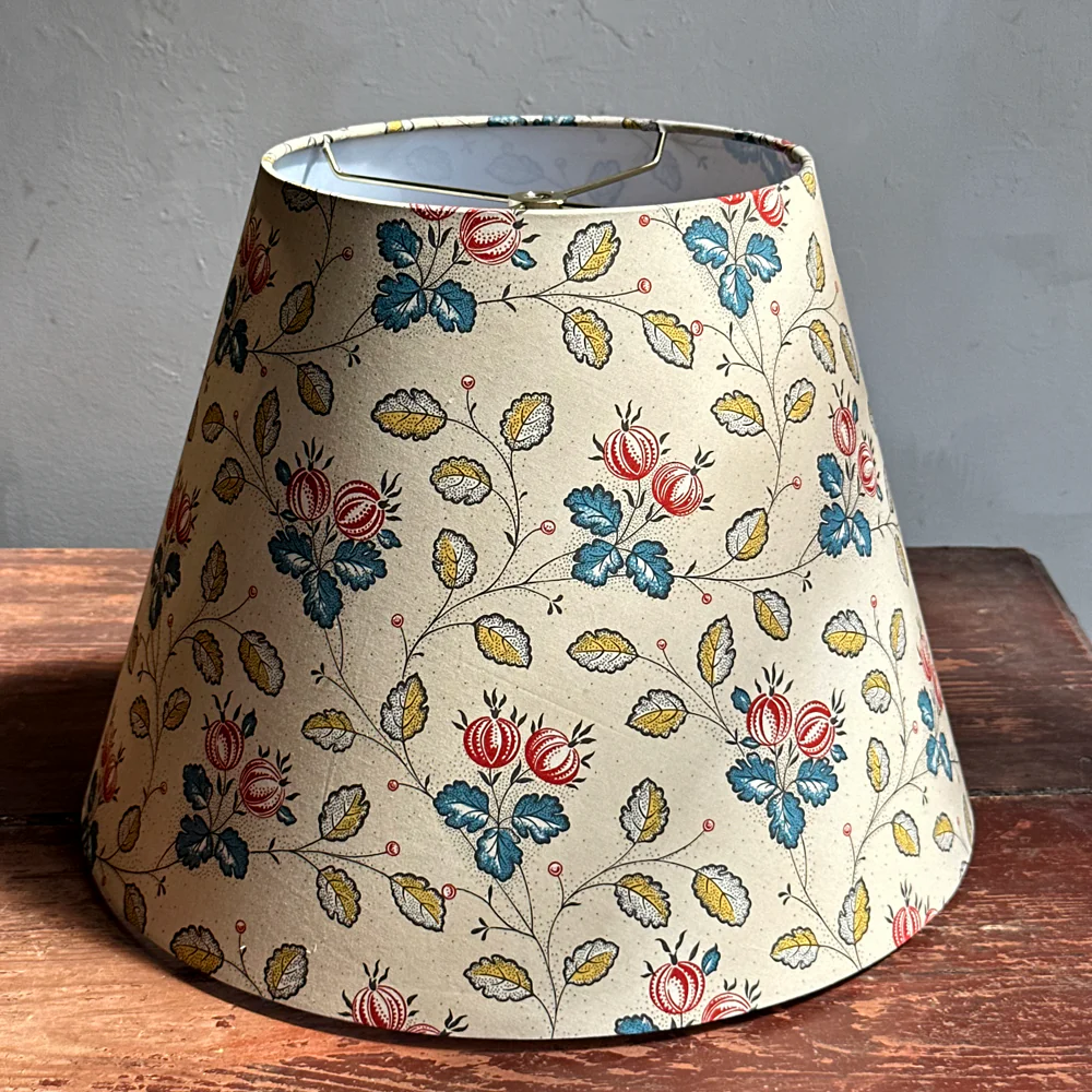 Custom Décors Barbares Lampshade in Les Grosseilles Red & Blue - Image 8