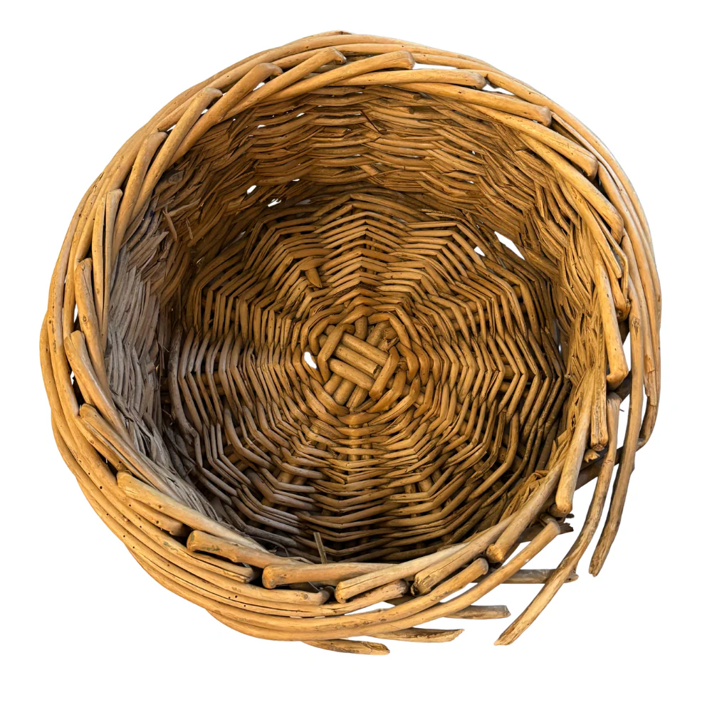 Early 20th-century Round Antique Painted Wicker Basket - Image 3