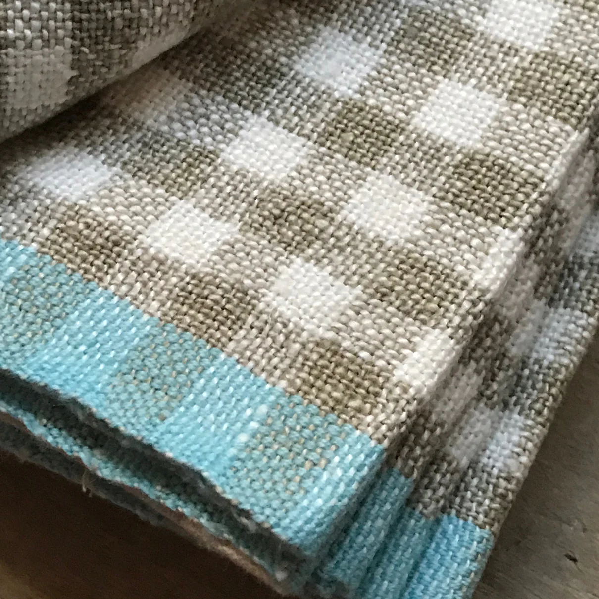 Gingham Tea Towel in Natural & Aqua - Image 3