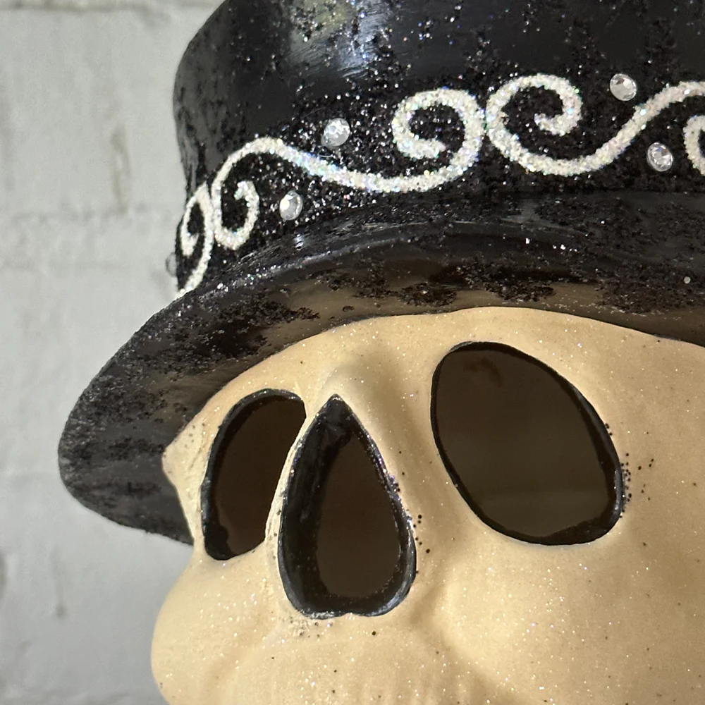 Glitter Skeleton with Hat - Image 3
