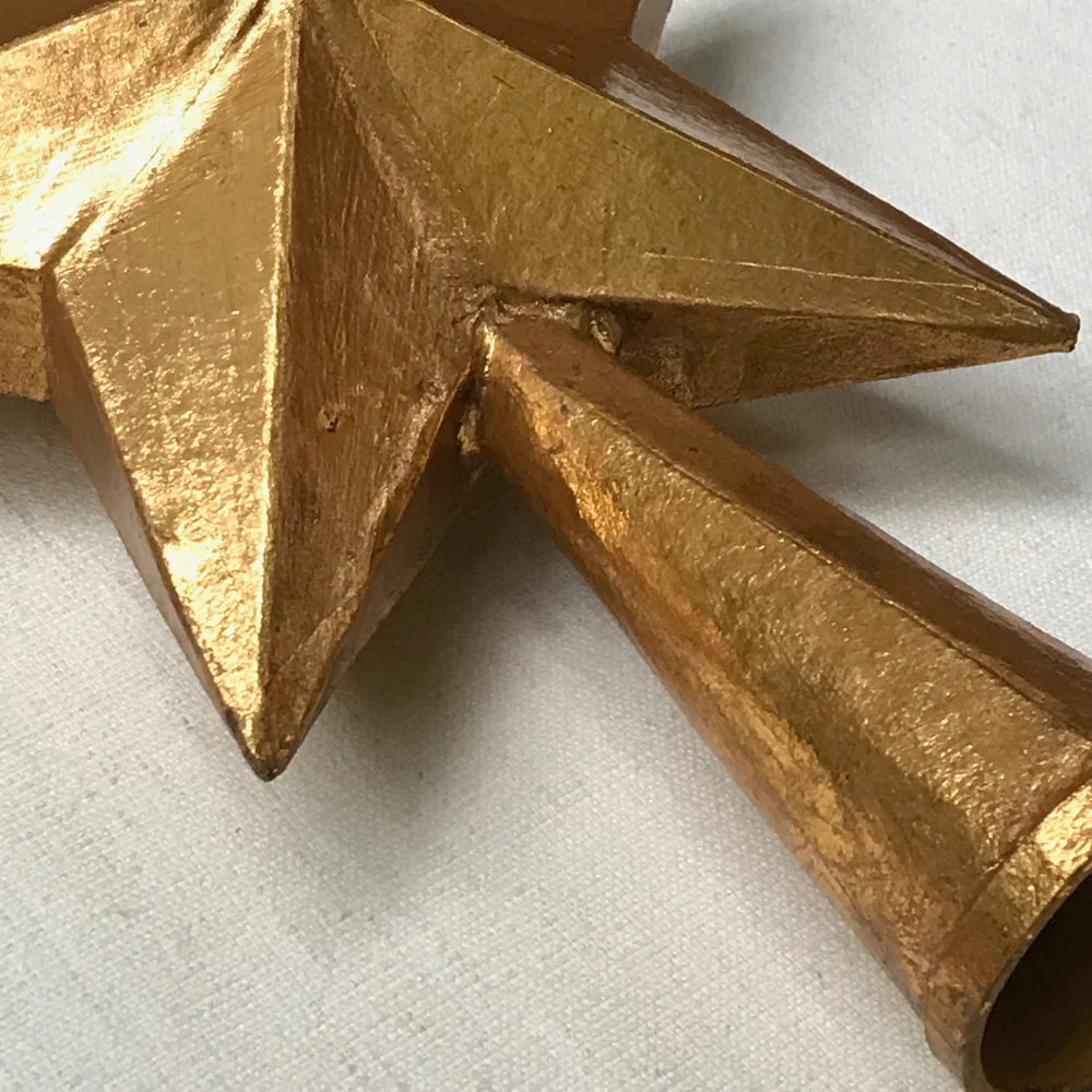 Large 5 Point Star Tree Topper in Antique Gold - Image 3