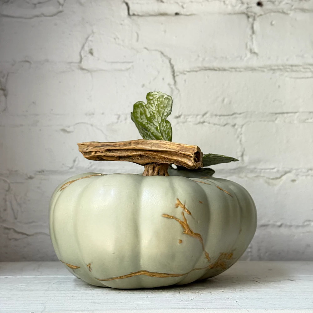 Large Porcelain Crown Prince Squash with Leaf - Image 4