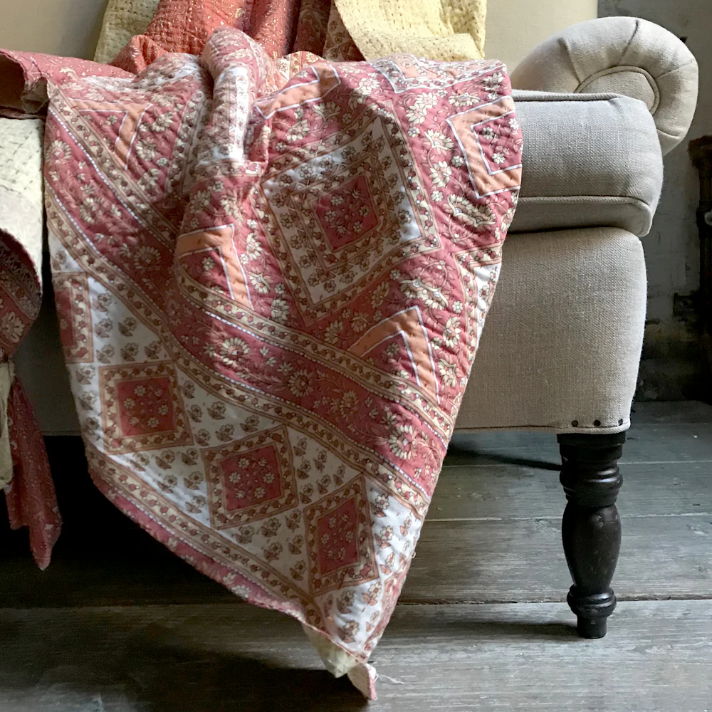 Coral & Buttermilk Newly Printed Queen Bedcover - Image 6
