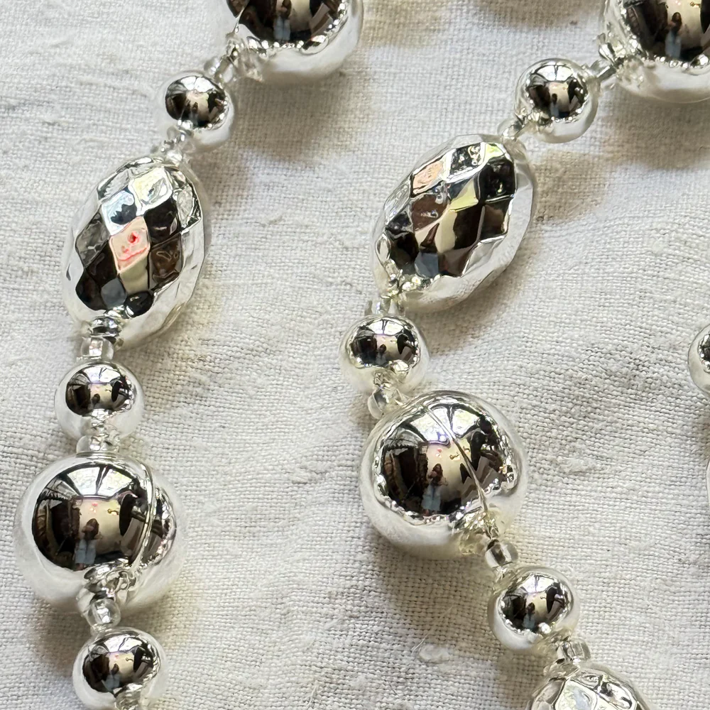 Large Silver Bauble Garland - Image 2
