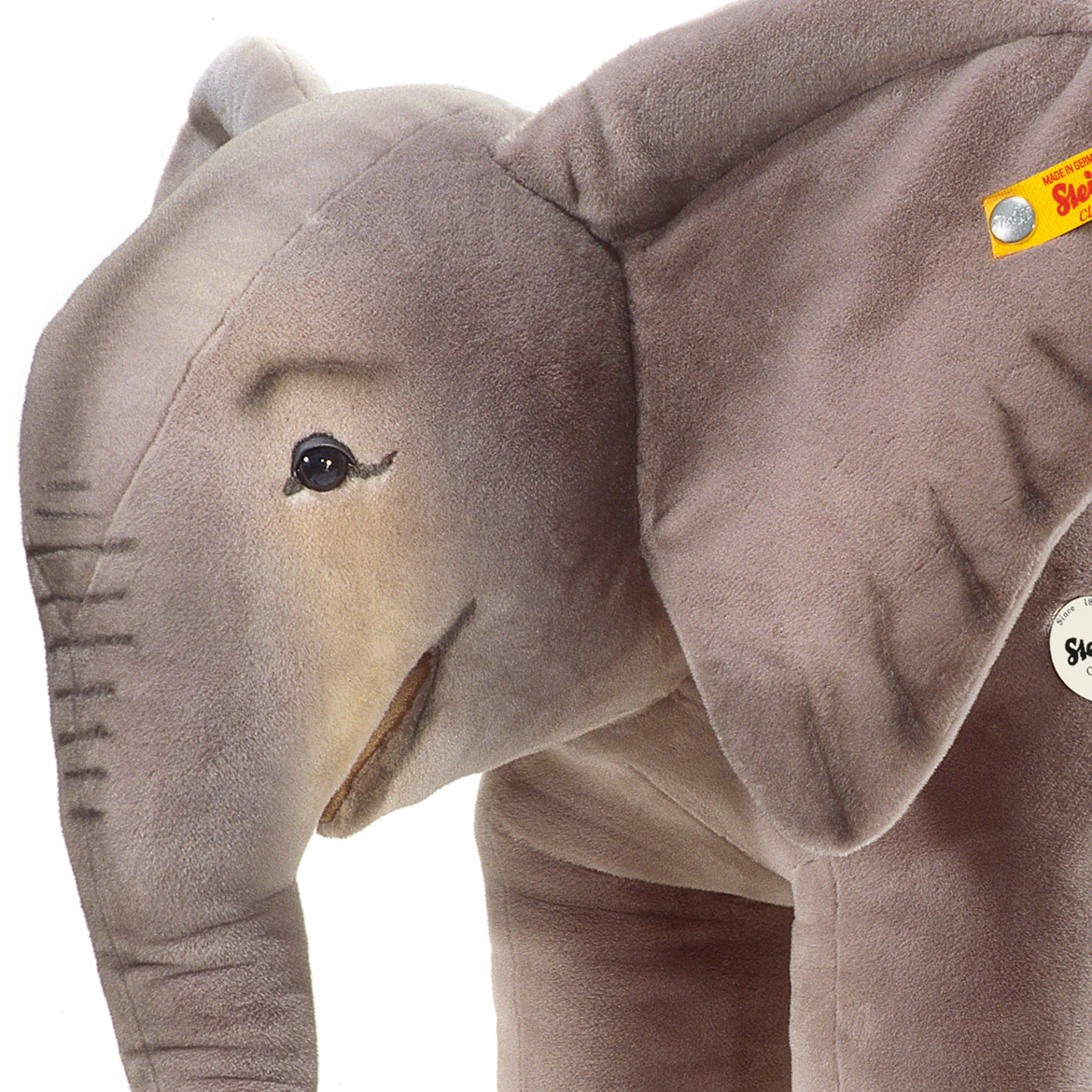 Large Studio Elephant - Image 2