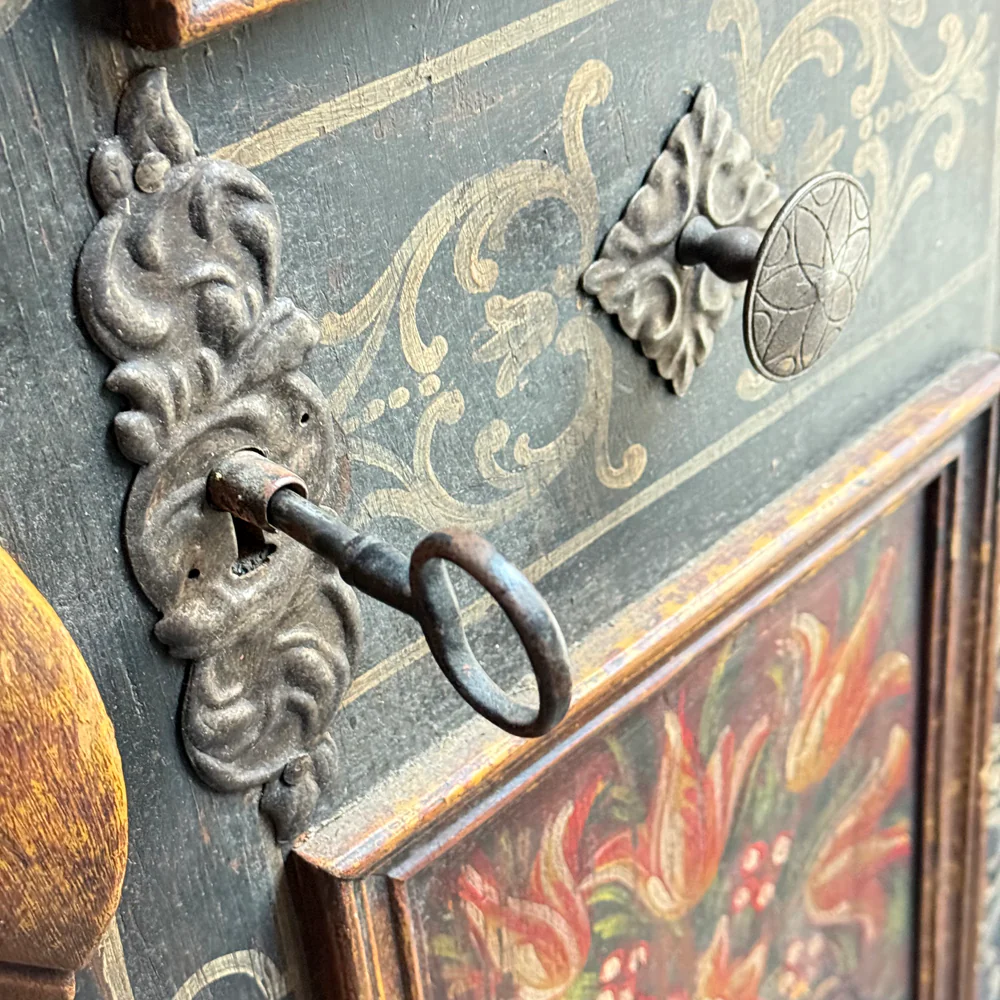 Late 18th-century Hand Painted German Doors - Image 4
